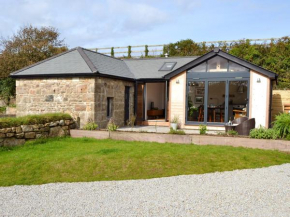 The Hen House-Uk12928